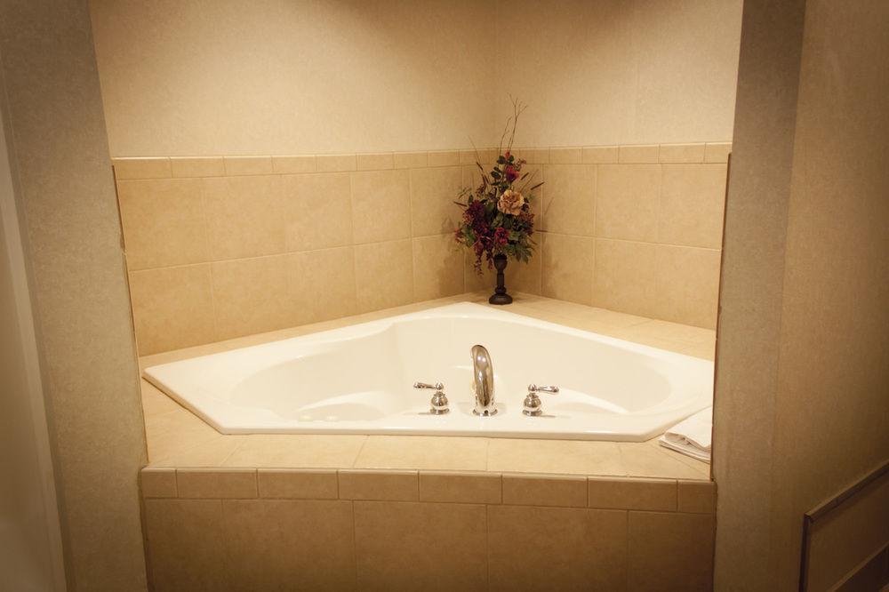 Ameriway Inn And Suites Bad Axe Buitenkant foto